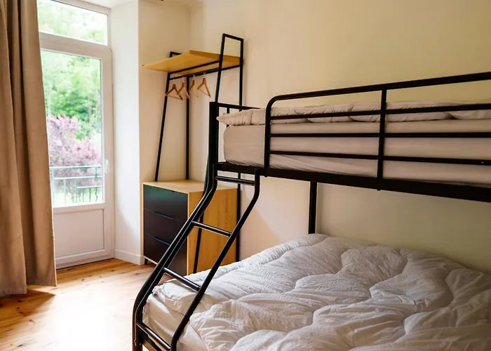 Col Et Moucherolles - 9 Pers Appartement