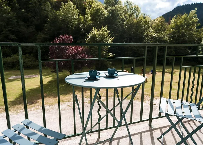 Col Et Moucherolles - 9 Pers Appartement *